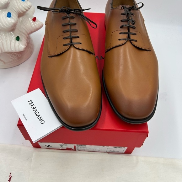 Man Salvatore, Ferragamo plain toe Derby shoes calf Leather size 12 made Italy main image 9